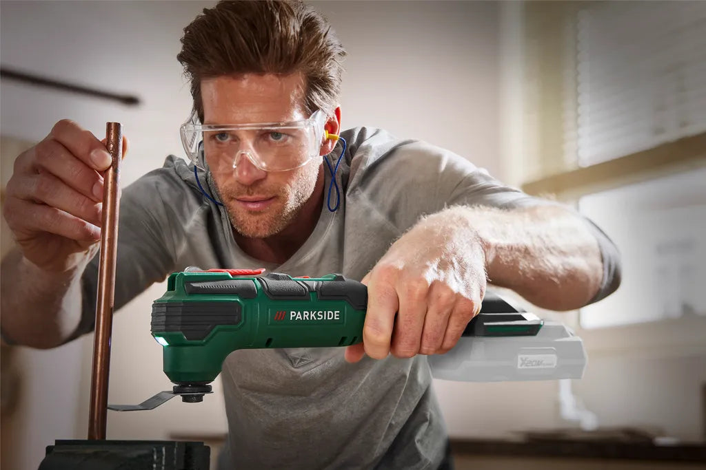 🛠 Πολυλειτουργικό εργαλείο Μπαταρίας PARKSIDE® 20 V »PAMFW 20 -Li C3«, χωρίς μπαταρία και φορτιστή
